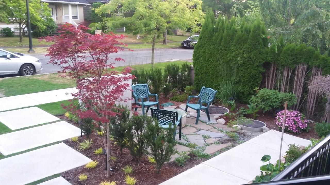 Vancouver Traveller B&B ภายนอก รูปภาพ